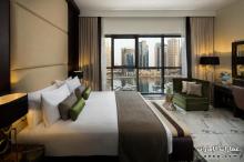 وحدة فندقية في دبي للتنازل مطلة على المارينا و طريق الشيخ زايد