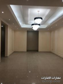 Luxury villa for rent in El khawaneej (5br+hall +majls +service block)